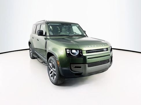 Used 2026 Land Rover Defender 110 S AWD/4WD image 3