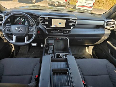 Used 2025 Toyota Tundra SR5 w/ TRD Off-Road Package AWD/4WD image 5