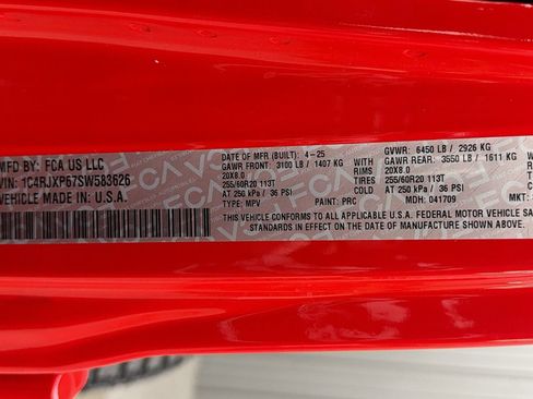 Used 2025 Jeep Wrangler Unlimited Sahara AWD/4WD image 38