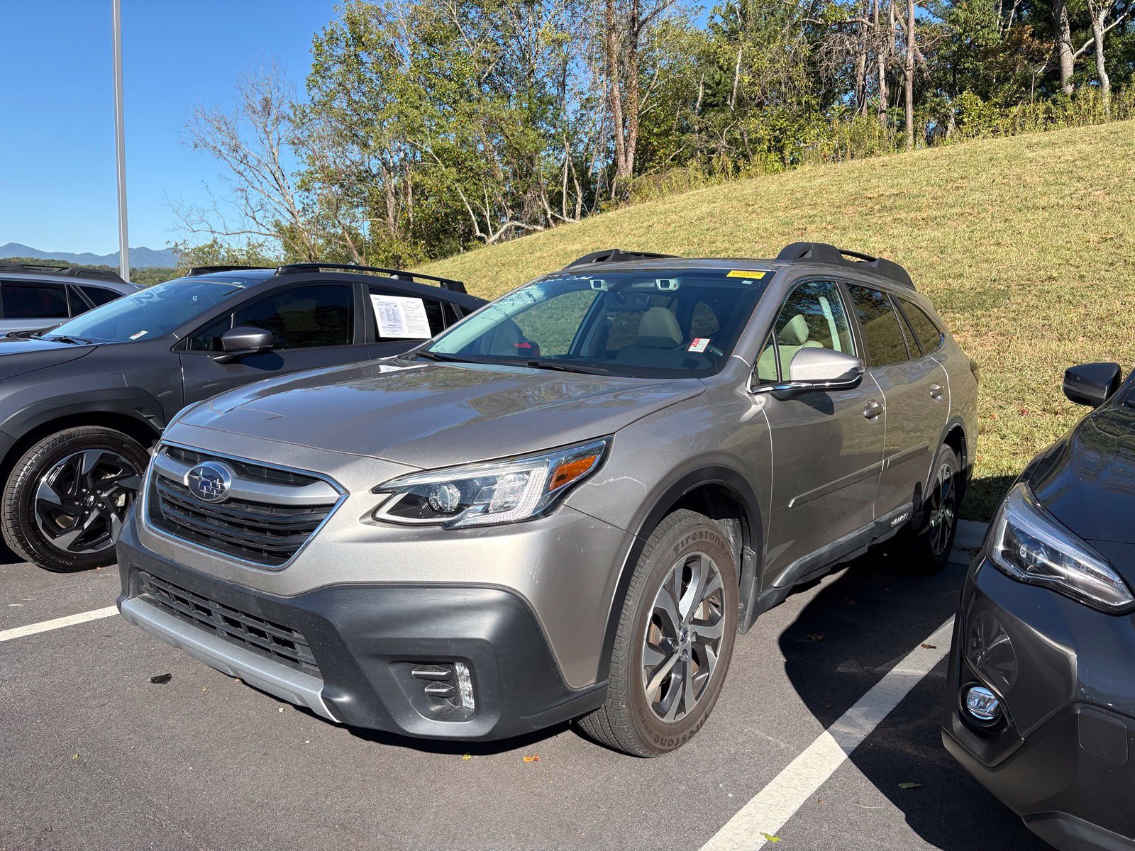 Used 2020 Subaru Outback Limited w/ Popular Package #2 AWD/4WD image 3