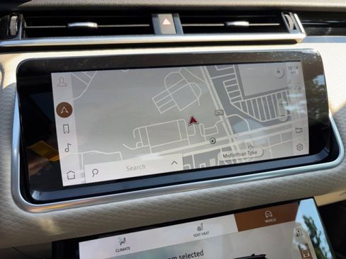 Certified 2021 Land Rover Range Rover Velar R-Dynamic S image 16