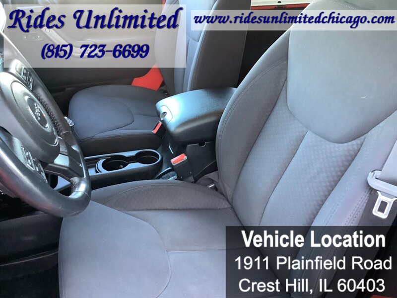 Used 2013 Jeep Wrangler Sport AWD/4WD image 19