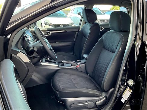 Certified 2019 Nissan Sentra SV image 8