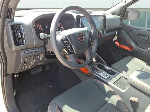 New 2026 Nissan Frontier PRO-4X w/ Pro-4x Convenience Package image 12