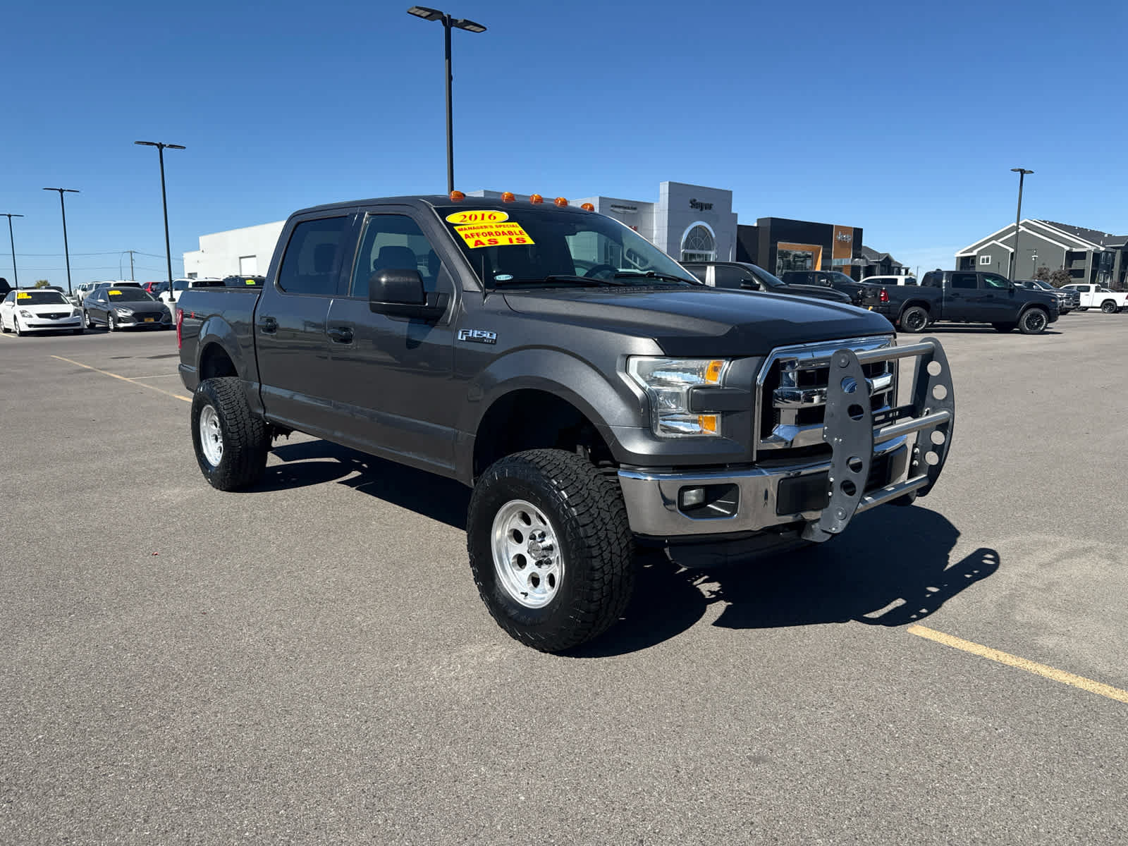 Used 2016 Ford F150 XLT AWD/4WD image 1