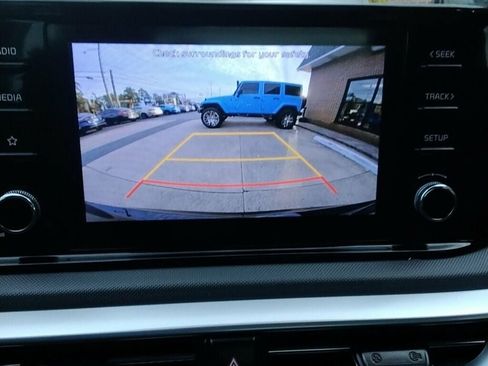 Used 2023 Kia K5 LXS image 18