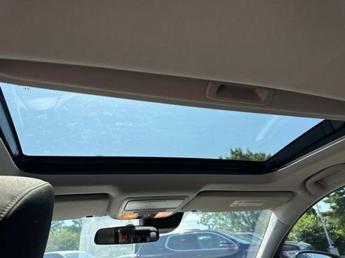 Used 2019 Honda Accord EX image 21
