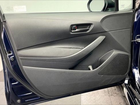 Used 2022 Toyota Corolla LE image 26