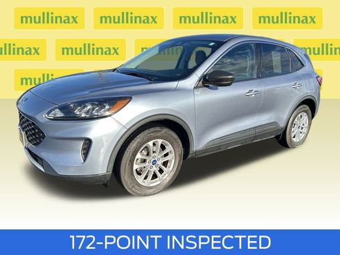 Certified 2022 Ford Escape SE image 15