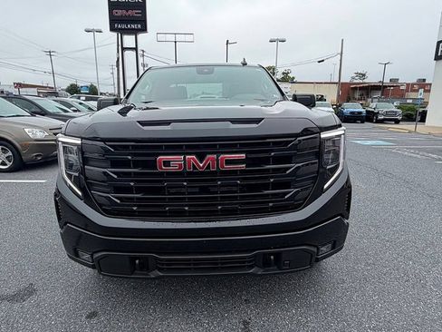 Used 2023 GMC Sierra 1500 Elevation AWD/4WD image 9