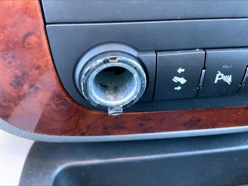 Used 2011 Chevrolet Silverado 2500 LTZ w/ LTZ Plus Package image 32