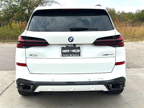 New 2026 BMW X5 sDrive40i w/ M Sport Package RWD image 7