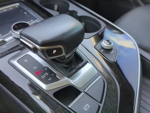 Used 2019 Audi Q7 3.0T Premium Plus image 13