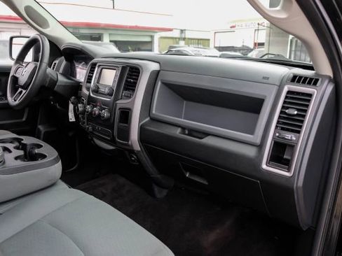 Used 2018 RAM 1500 Express w/ Black Ram 1500 Express Group image 18