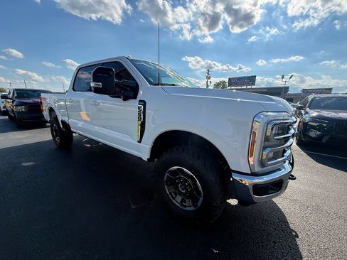 Used 2024 Ford F250 Lariat w/ Tremor Off-Road Package AWD/4WD image 1