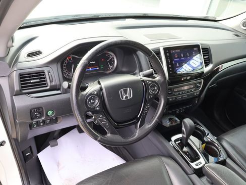 Used 2017 Honda Ridgeline RTL-E image 24