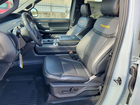 New 2025 Ford Expedition Tremor image 13