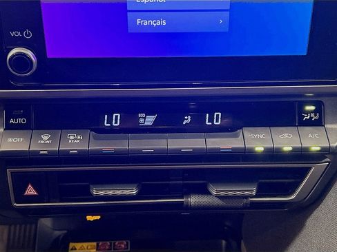 Used 2025 Toyota Camry LE w/ Convenience Package FWD image 12