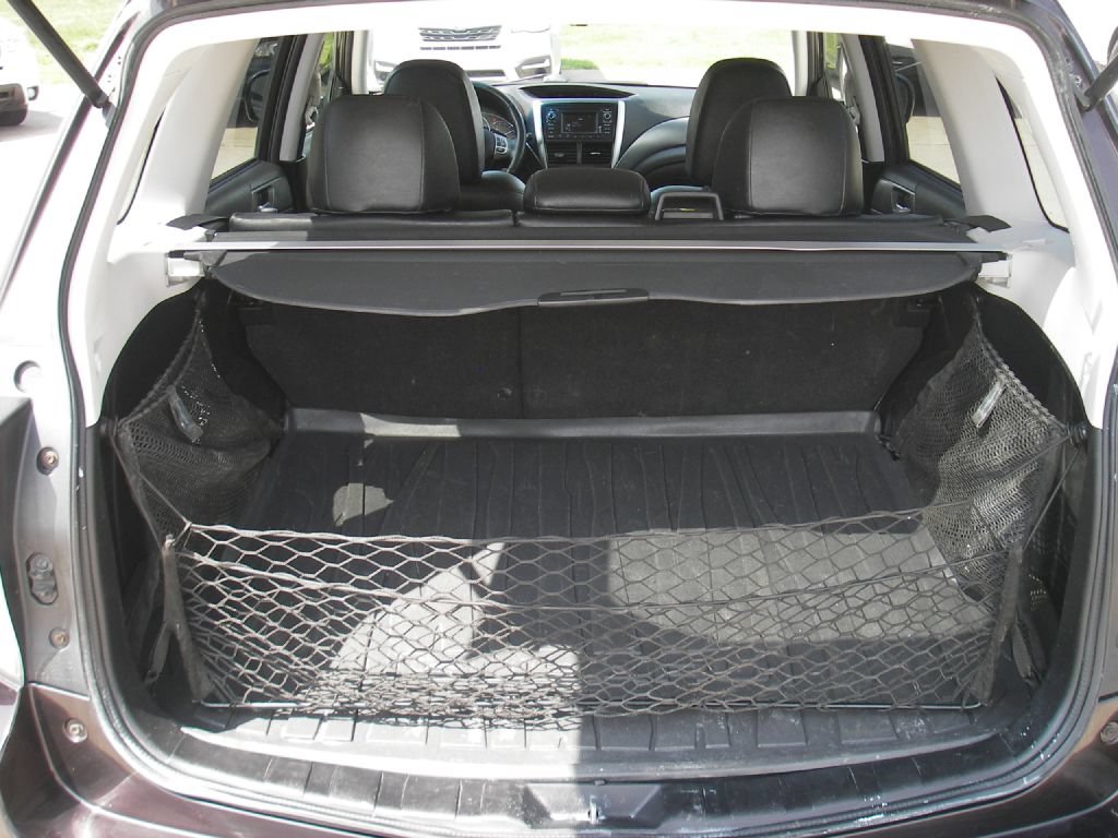 Used 2013 Subaru Forester 2.5X Limited AWD/4WD image 28