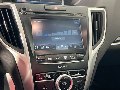 Used 2018 Acura TLX V6 SH-AWD image 15