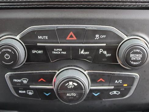 Used 2019 Dodge Charger R/T w/ Plus Group RWD image 35