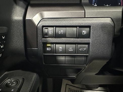 Used 2026 Toyota 4Runner TRD Off-Road Premium AWD/4WD image 18