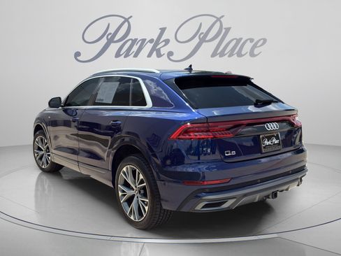 Used 2023 Audi Q8 Premium Plus AWD/4WD image 3