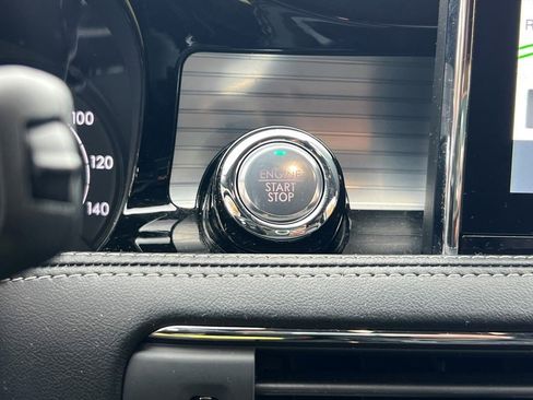 Certified 2022 Lincoln Corsair AWD w/ Equipment Group 101A image 25