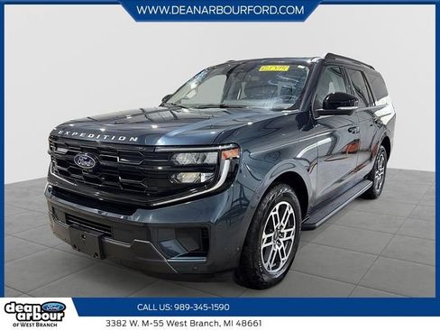 Certified 2025 Ford Expedition Active AWD/4WD image 1
