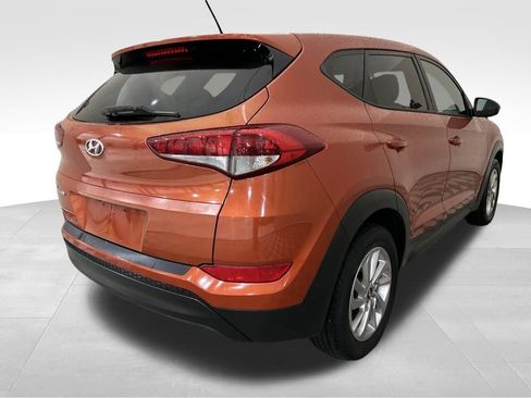 Used 2016 Hyundai Tucson SE image 5