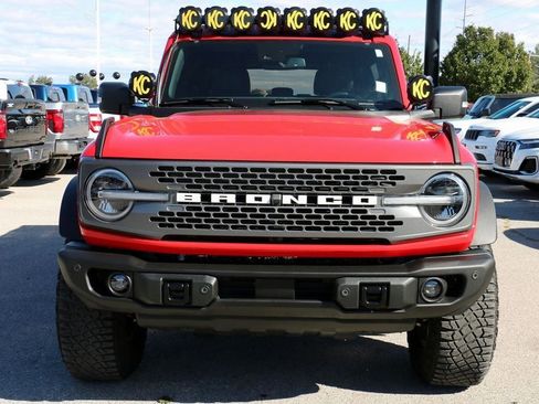 Used 2022 Ford Bronco Badlands image 3