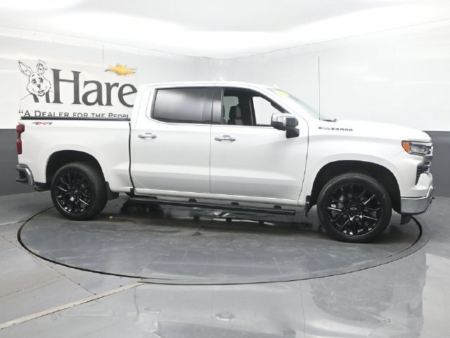Used 2023 Chevrolet Silverado 1500 LTZ w/ LTZ Convenience Package II AWD/4WD image 1