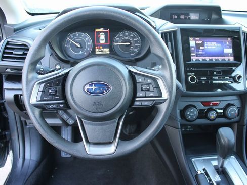 Used 2023 Subaru Impreza Premium image 12