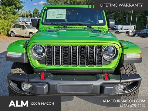 New 2025 Jeep Gladiator Rubicon AWD/4WD image 3