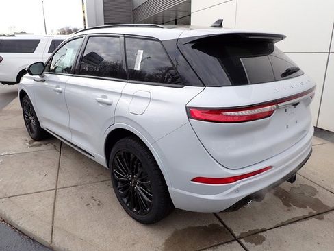 New 2026 Lincoln Corsair Premiere image 3