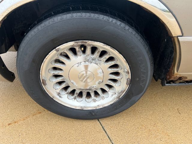 Used 2001 Mercury Grand Marquis LS RWD image 10