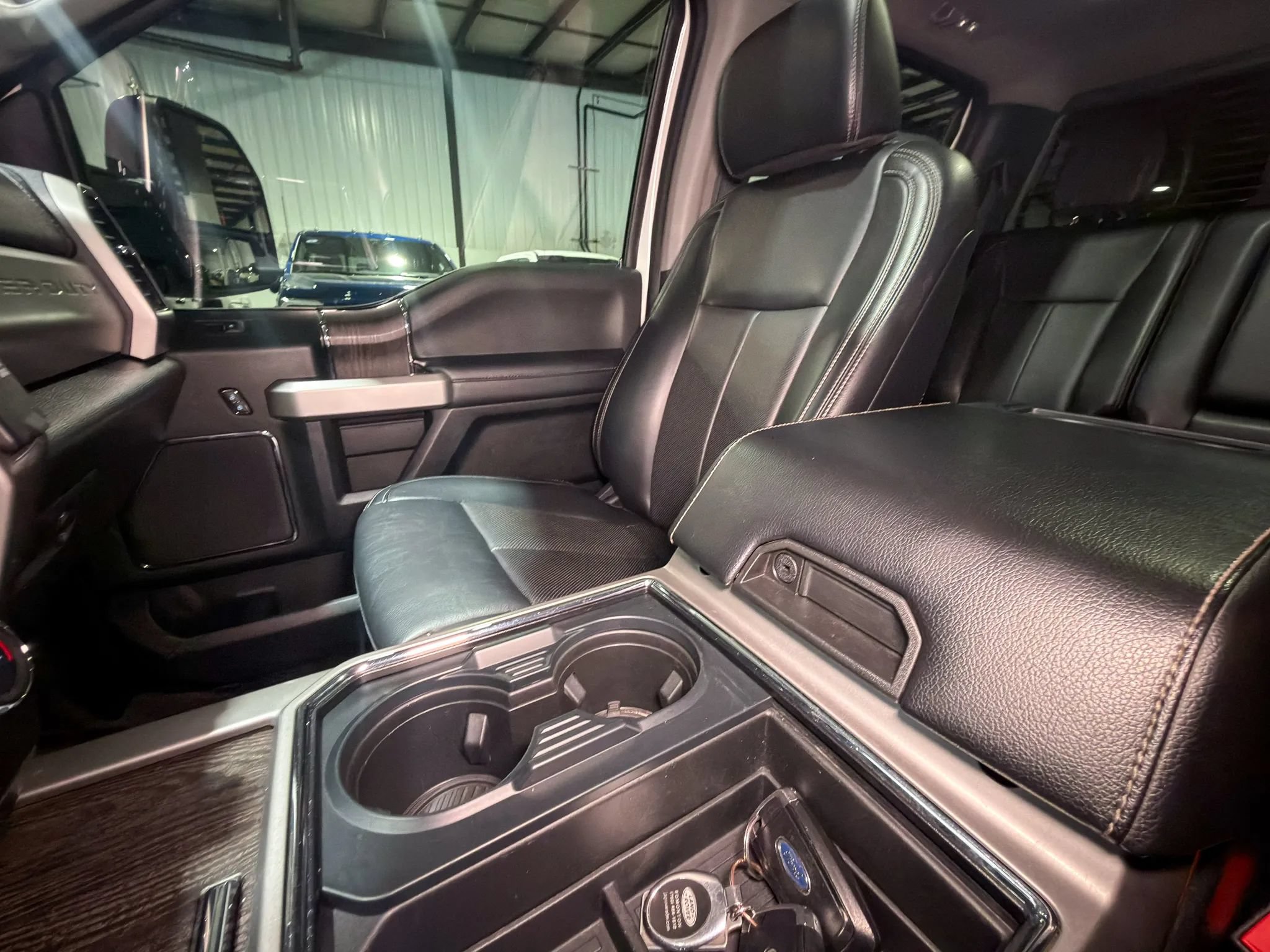 Used 2021 Ford F350 Lariat AWD/4WD image 22