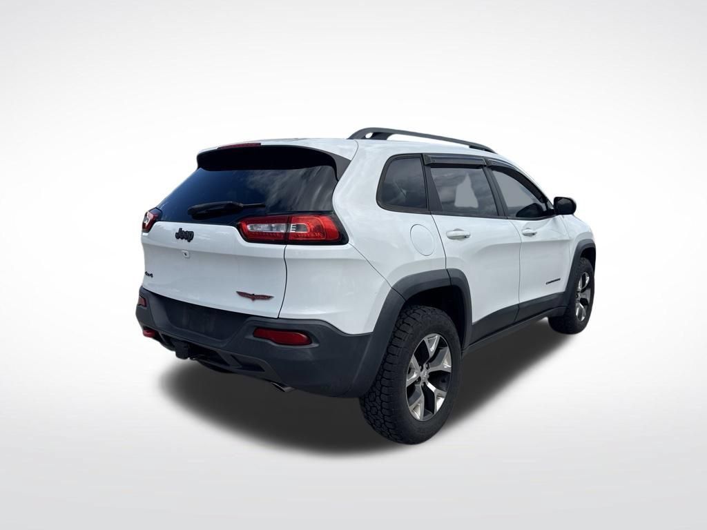 Used 2017 Jeep Cherokee Trailhawk w/ Trailer Tow Group AWD/4WD image 5