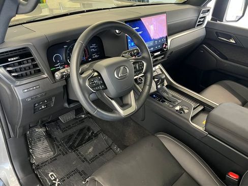 Used 2026 Lexus GX 550 AWD/4WD image 20