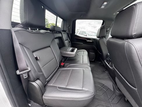 Used 2024 GMC Sierra 1500 Denali w/ Denali Reserve Package AWD/4WD image 33