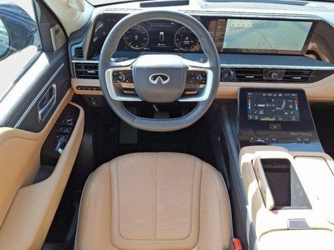 Used 2025 INFINITI QX80 Sensory image 14