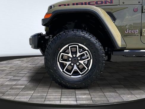 New 2026 Jeep Wrangler Unlimited Rubicon image 32