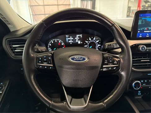 Used 2021 Ford Escape SEL AWD/4WD image 22