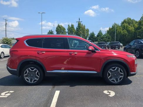Used 2022 Hyundai Santa Fe Limited w/ Cargo Package AWD/4WD image 3