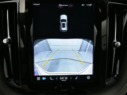 Used 2025 Volvo XC60 B5 Ultra w/ Protection Package Premier image 13