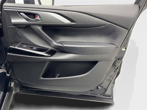 Used 2023 MAZDA CX-9 Touring image 52