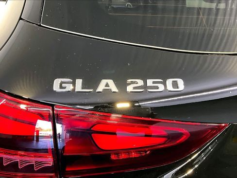 New 2026 Mercedes-Benz GLA 250 4MATIC image 6