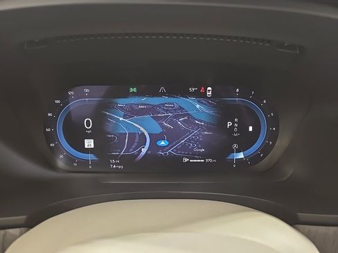 Used 2024 Volvo V90 B6 Cross Country Ultimate w/ Climate Package image 10