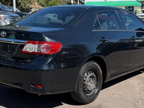 Used 2012 Toyota Corolla L FWD image 3