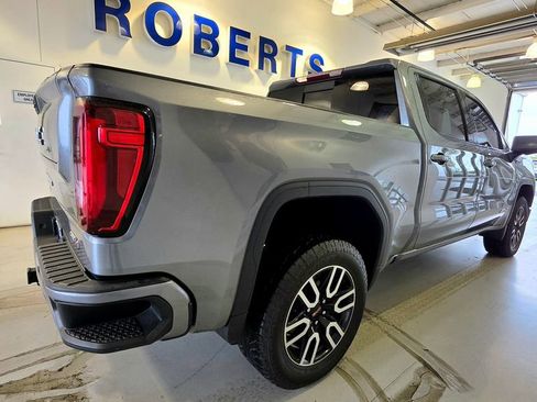 Used 2021 GMC Sierra 1500 AT4 w/ AT4 Preferred Package AWD/4WD image 17